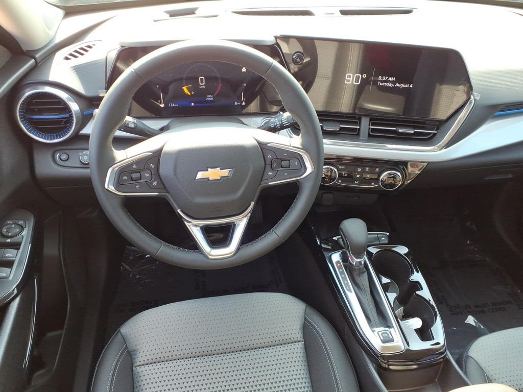 Chevrolet Trax Vehicle Full-screen Gallery Image 10