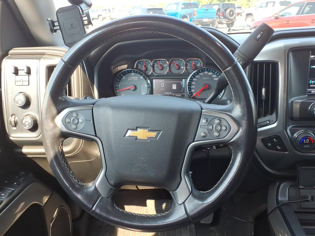Chevrolet Silverado 1500 Vehicle Full-screen Gallery Image 5