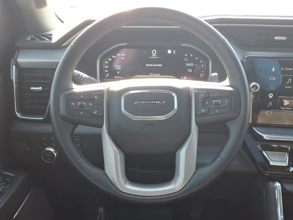 GMC Sierra 1500 Vehicle Full-screen Gallery Image 5