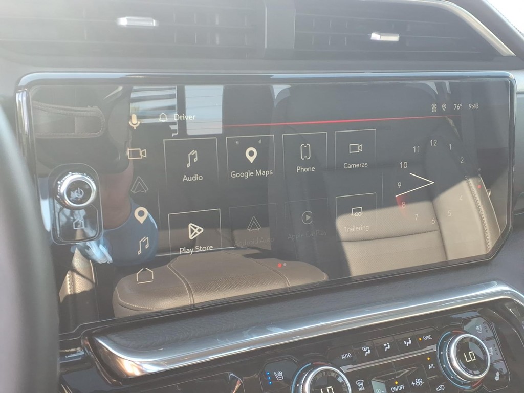 GMC Sierra 1500 Vehicle Full-screen Gallery Image 8