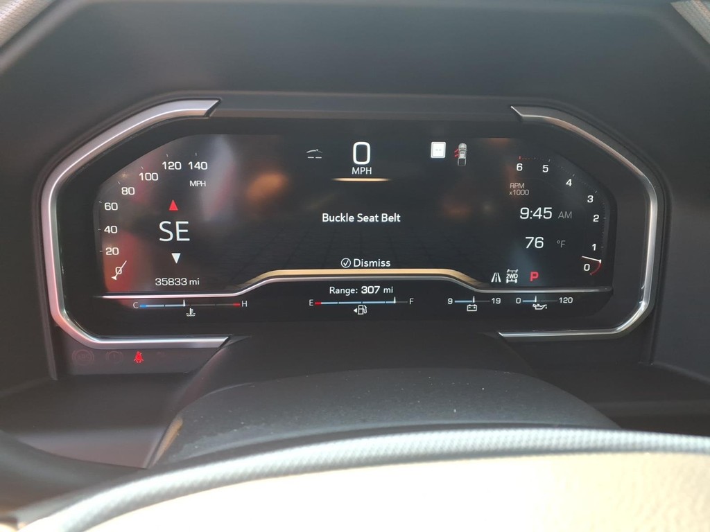 GMC Sierra 1500 Vehicle Full-screen Gallery Image 15
