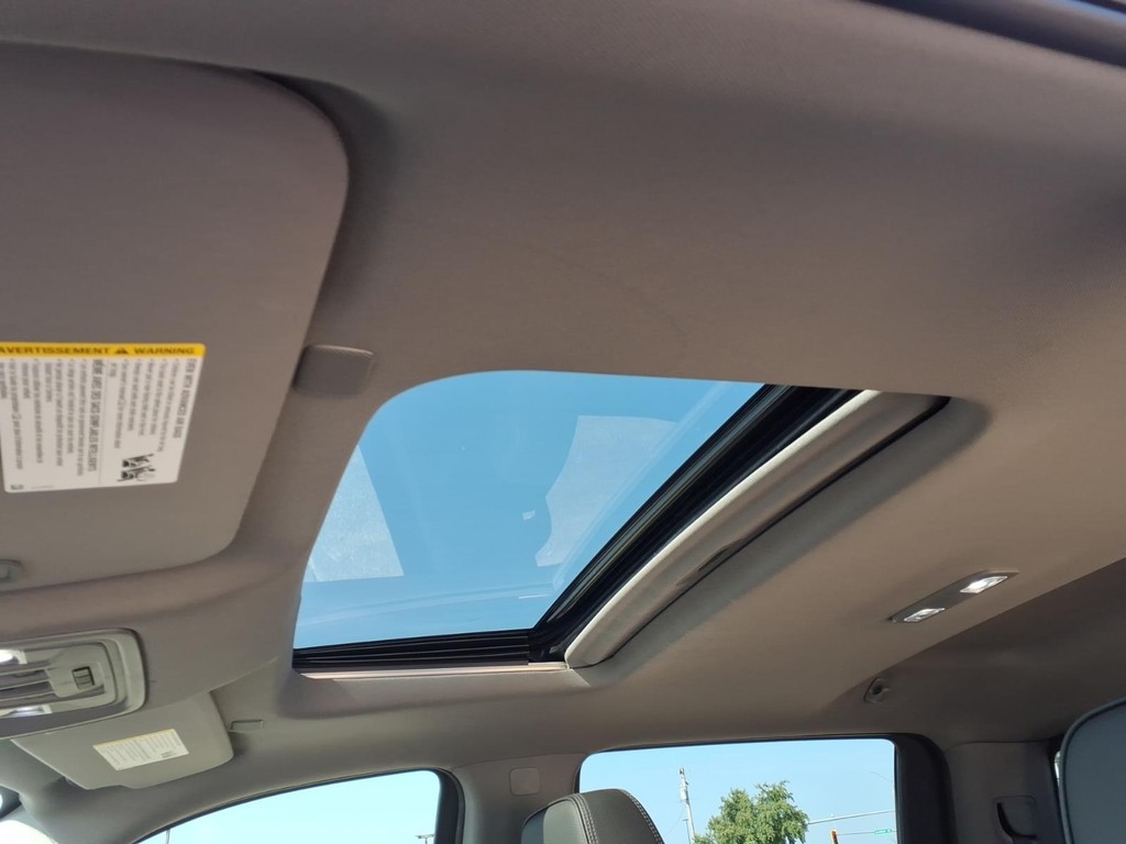 GMC Sierra 1500 Vehicle Full-screen Gallery Image 20