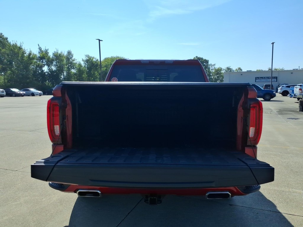 GMC Sierra 1500 Vehicle Full-screen Gallery Image 23