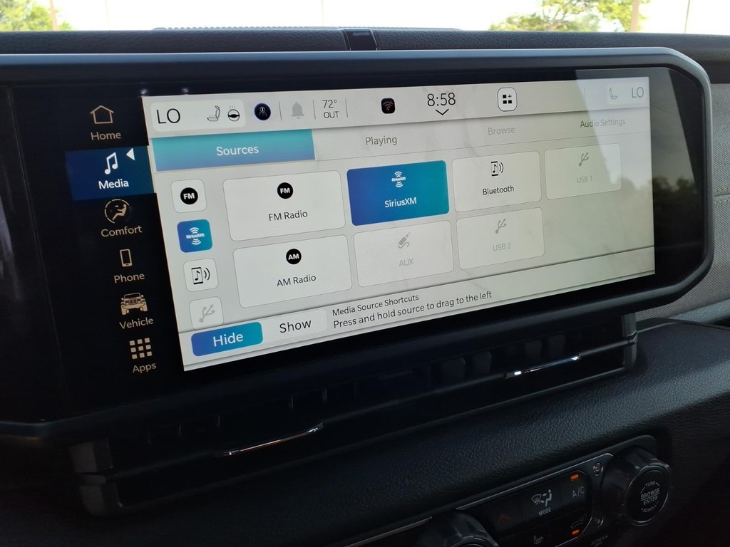 Jeep Wrangler Vehicle Full-screen Gallery Image 9