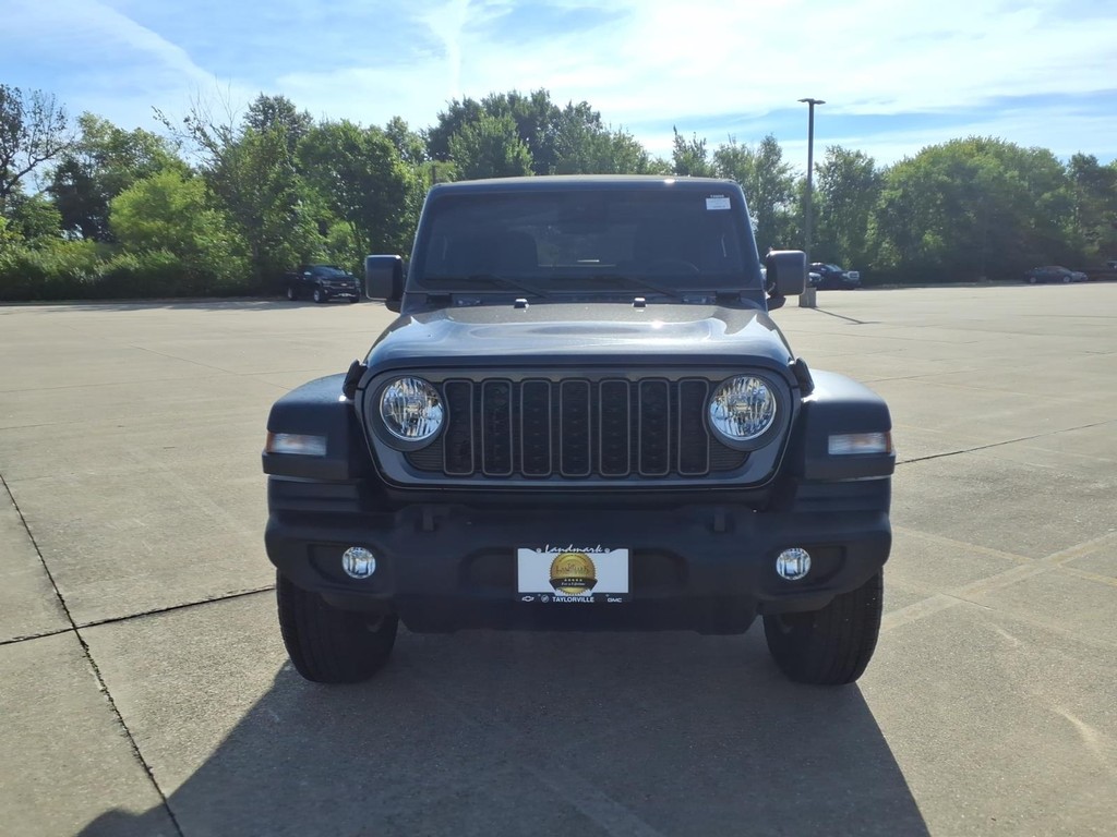 Jeep Wrangler Vehicle Full-screen Gallery Image 24