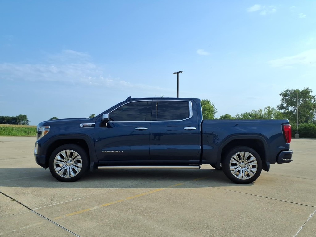 GMC Sierra 1500 Vehicle Full-screen Gallery Image 2