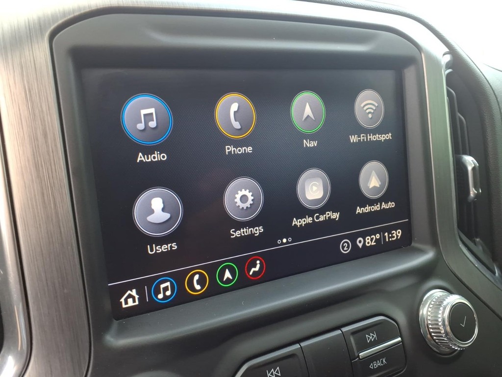 GMC Sierra 1500 Vehicle Full-screen Gallery Image 8