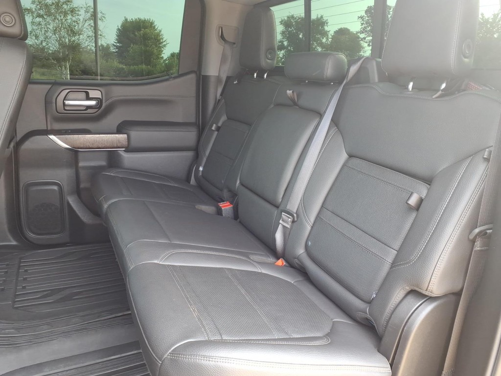 GMC Sierra 1500 Vehicle Full-screen Gallery Image 22