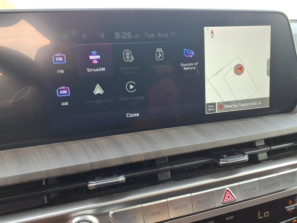 Kia Telluride Vehicle Full-screen Gallery Image 11