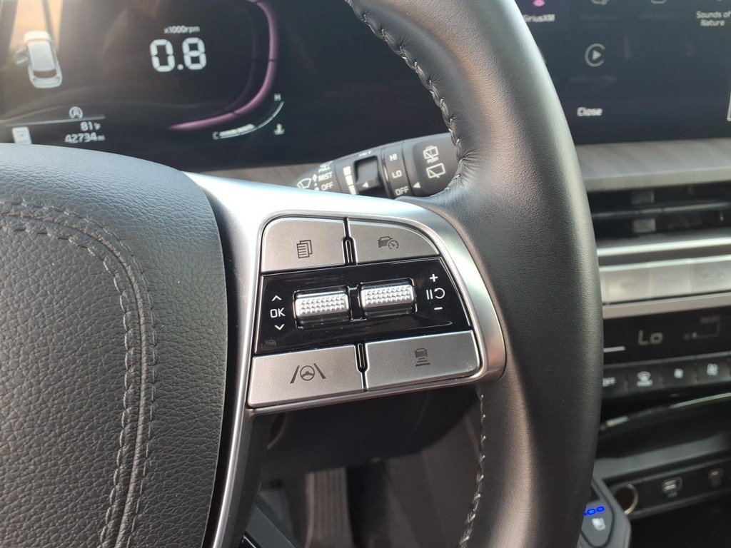 Kia Telluride Vehicle Full-screen Gallery Image 15