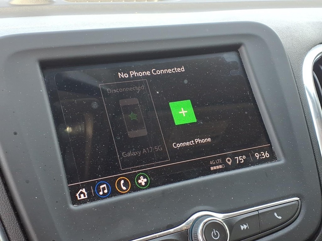 Chevrolet Equinox Vehicle Full-screen Gallery Image 8