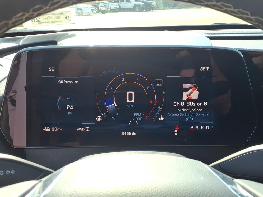 Chevrolet Traverse Vehicle Full-screen Gallery Image 17
