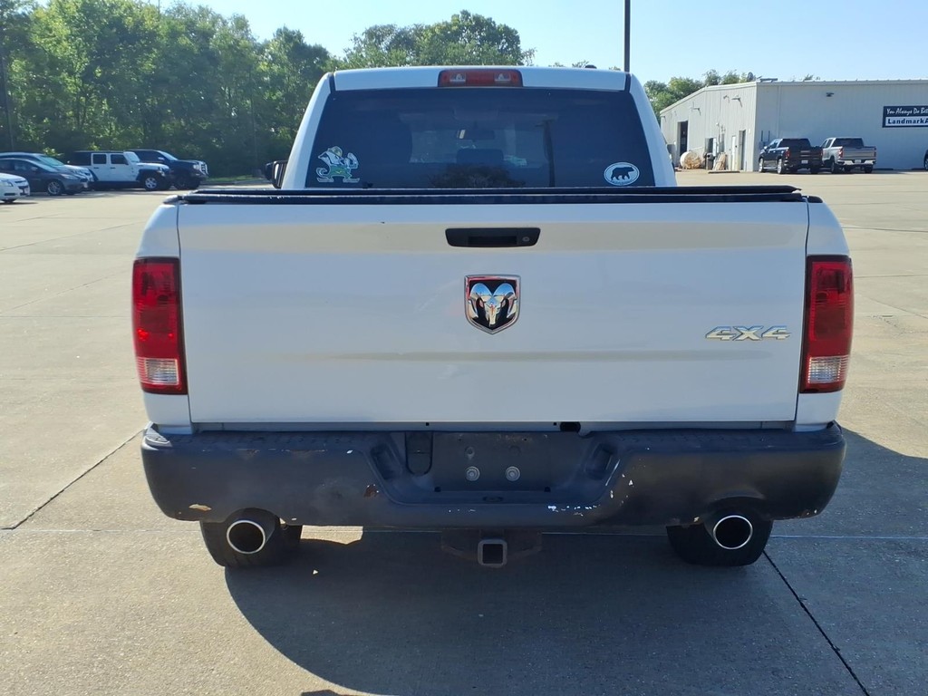 Ram 1500 Vehicle Full-screen Gallery Image 4