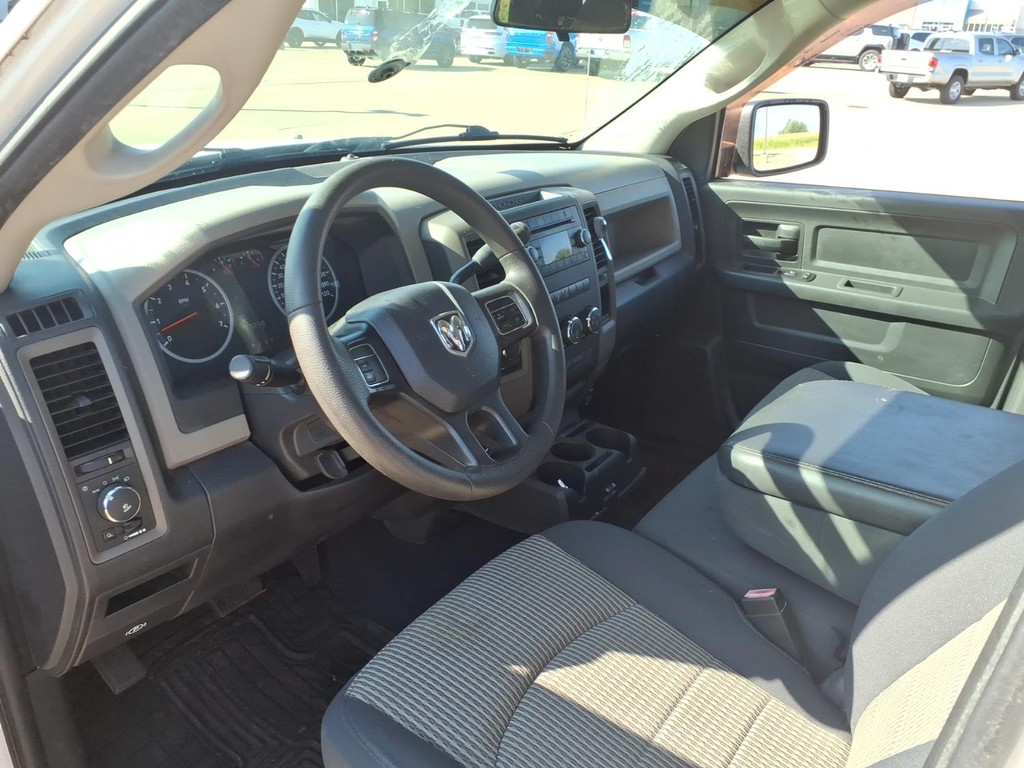 Ram 1500 Vehicle Full-screen Gallery Image 11