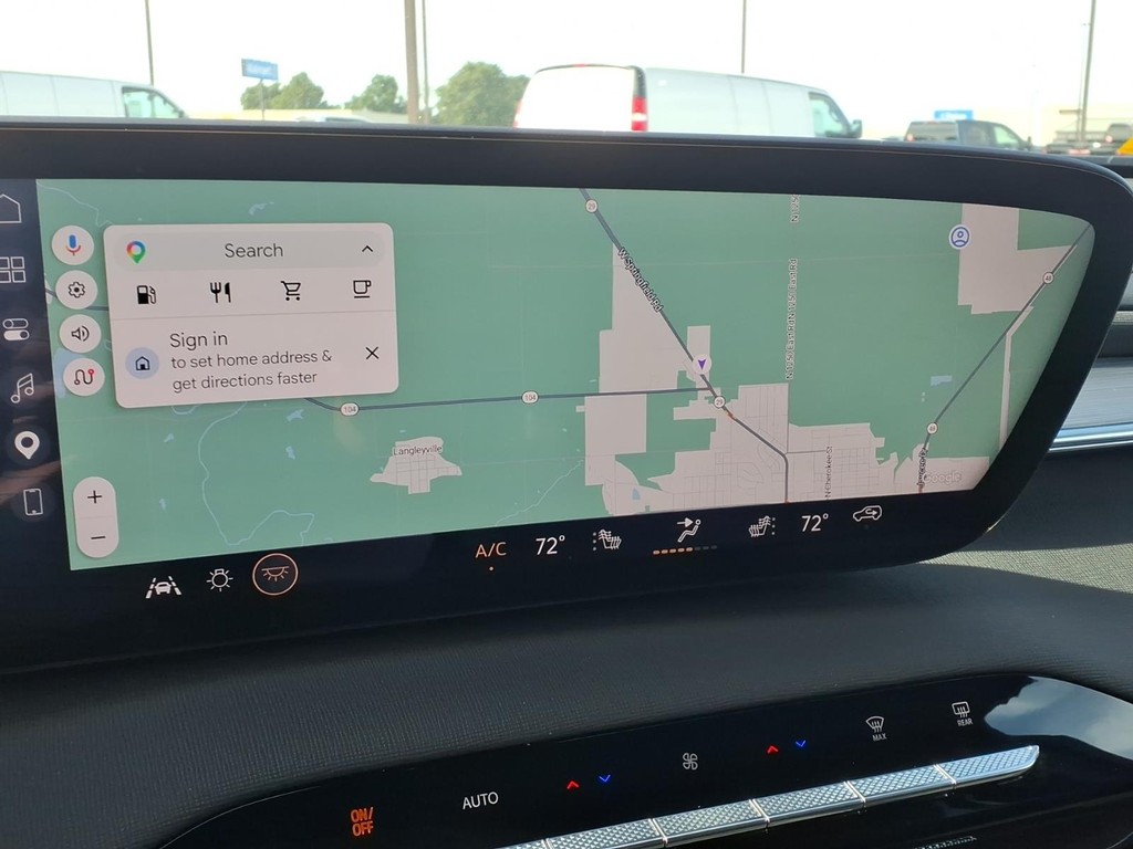 Buick Enclave Vehicle Full-screen Gallery Image 10