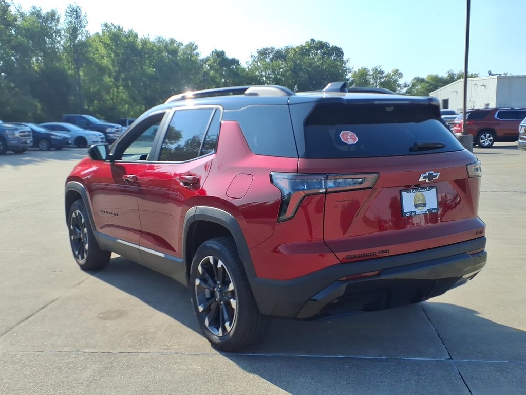 Chevrolet Equinox Vehicle Full-screen Gallery Image 3