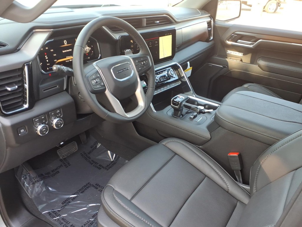 GMC Sierra 1500 Vehicle Full-screen Gallery Image 12