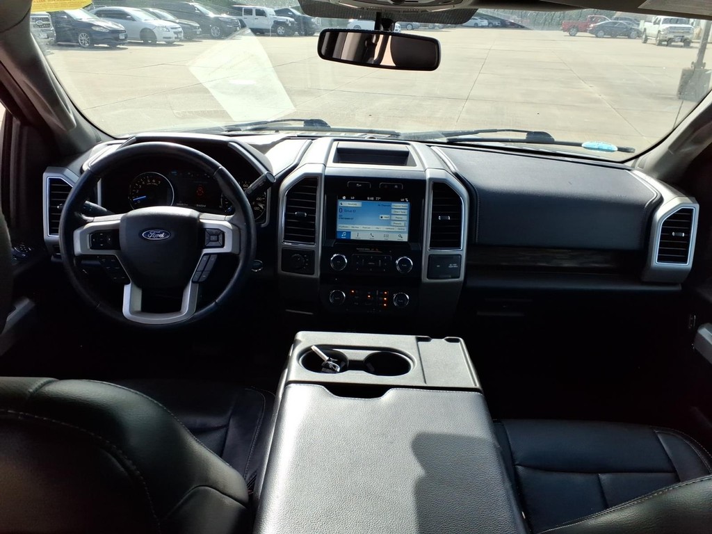 Ford F-150 Vehicle Full-screen Gallery Image 7