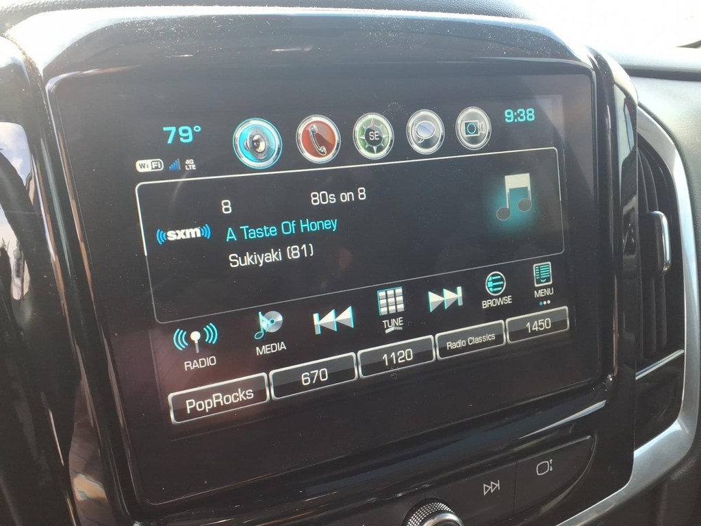 Chevrolet Traverse Vehicle Full-screen Gallery Image 8