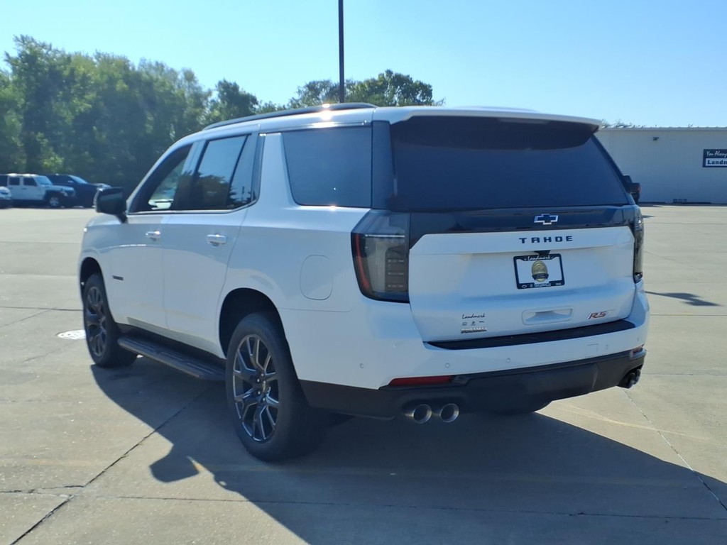Chevrolet Tahoe Vehicle Full-screen Gallery Image 3