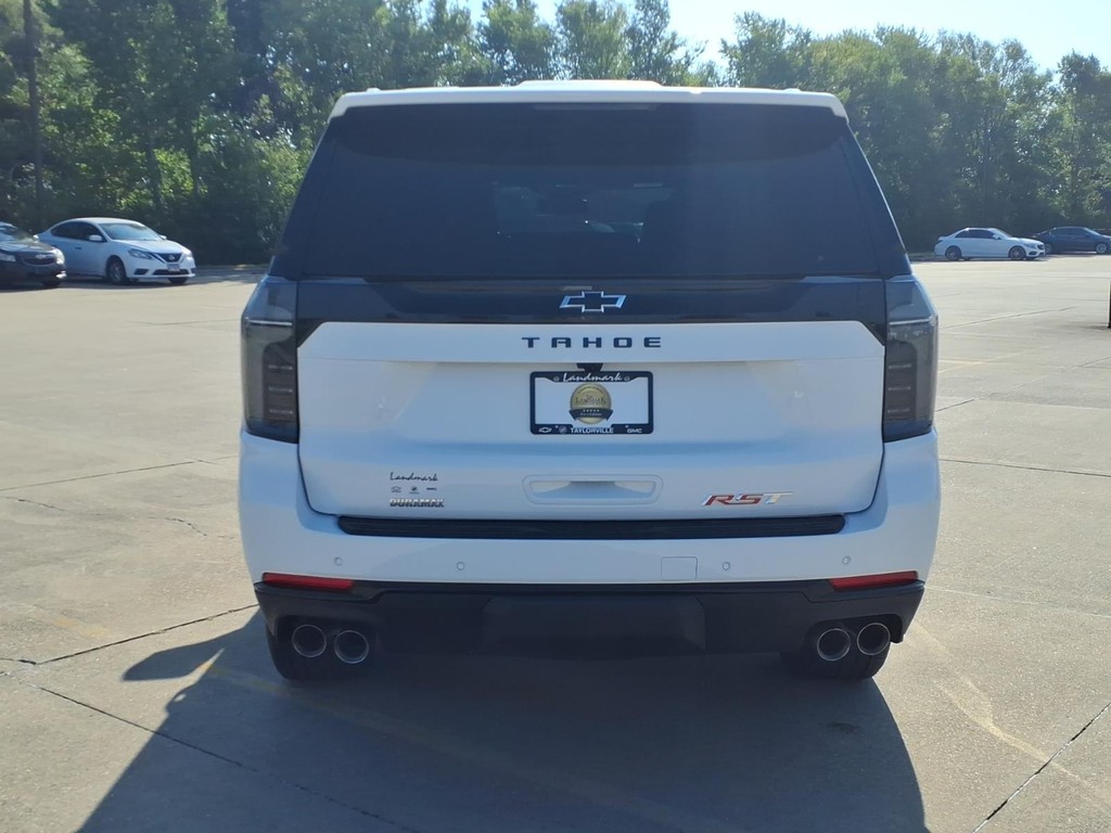 Chevrolet Tahoe Vehicle Full-screen Gallery Image 4
