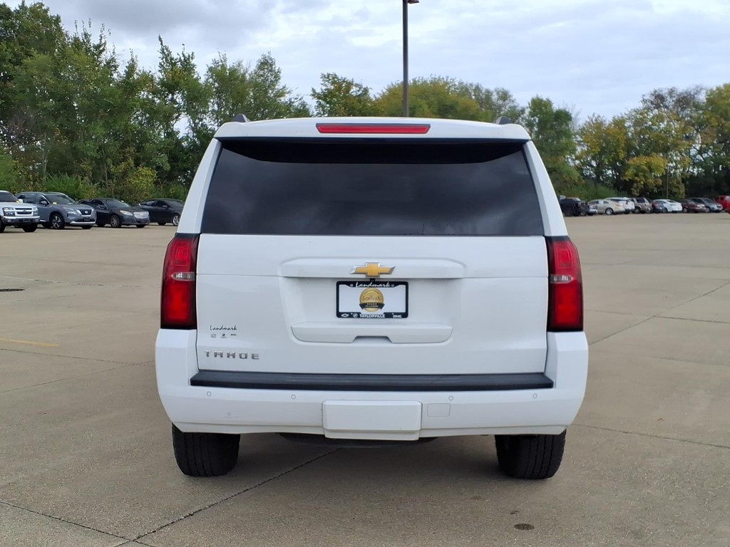Chevrolet Tahoe Vehicle Full-screen Gallery Image 4