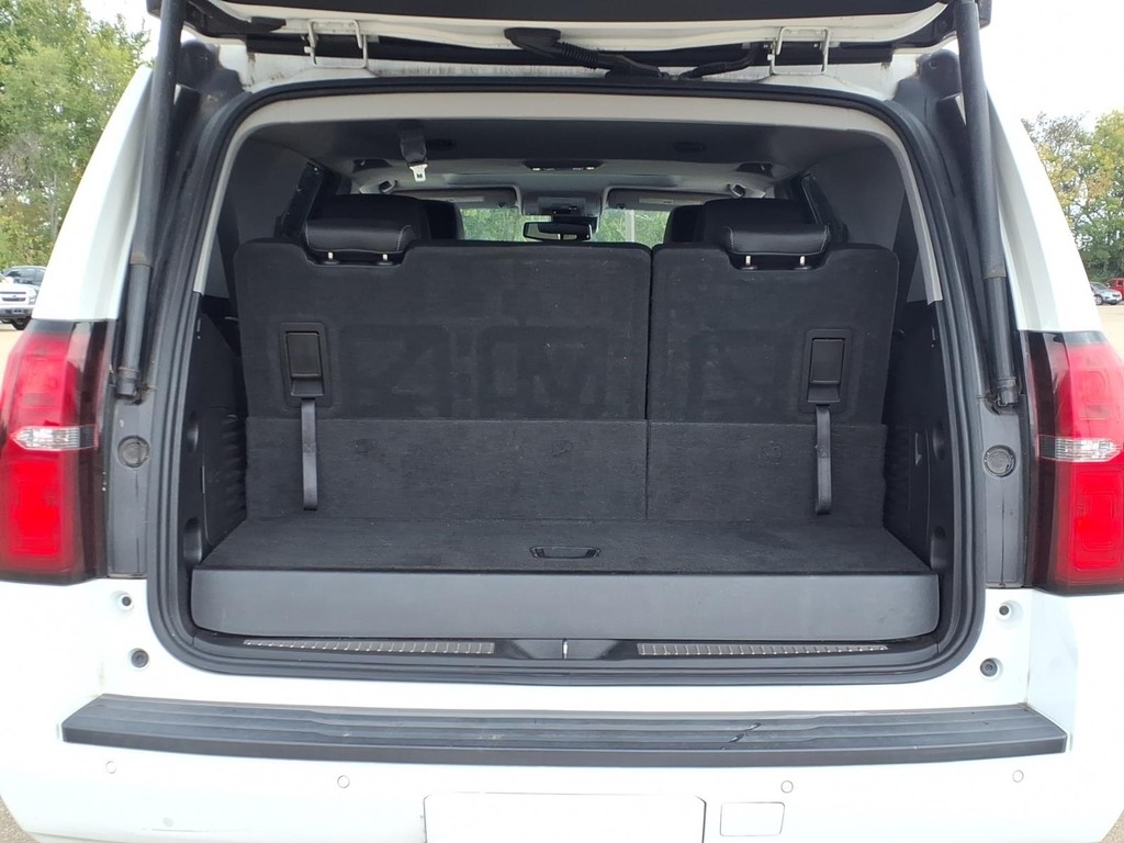 Chevrolet Tahoe Vehicle Full-screen Gallery Image 5