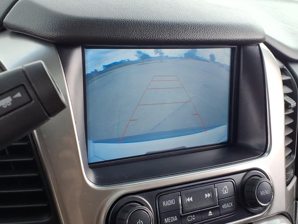 Chevrolet Tahoe Vehicle Full-screen Gallery Image 14