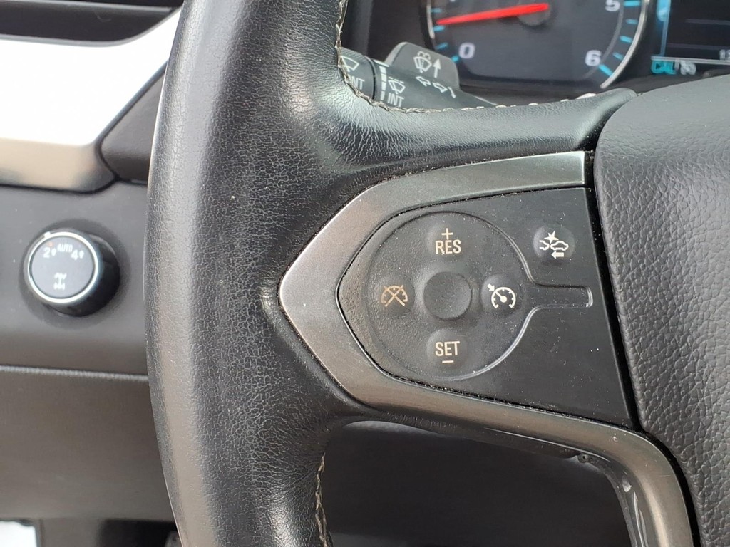 Chevrolet Tahoe Vehicle Full-screen Gallery Image 16