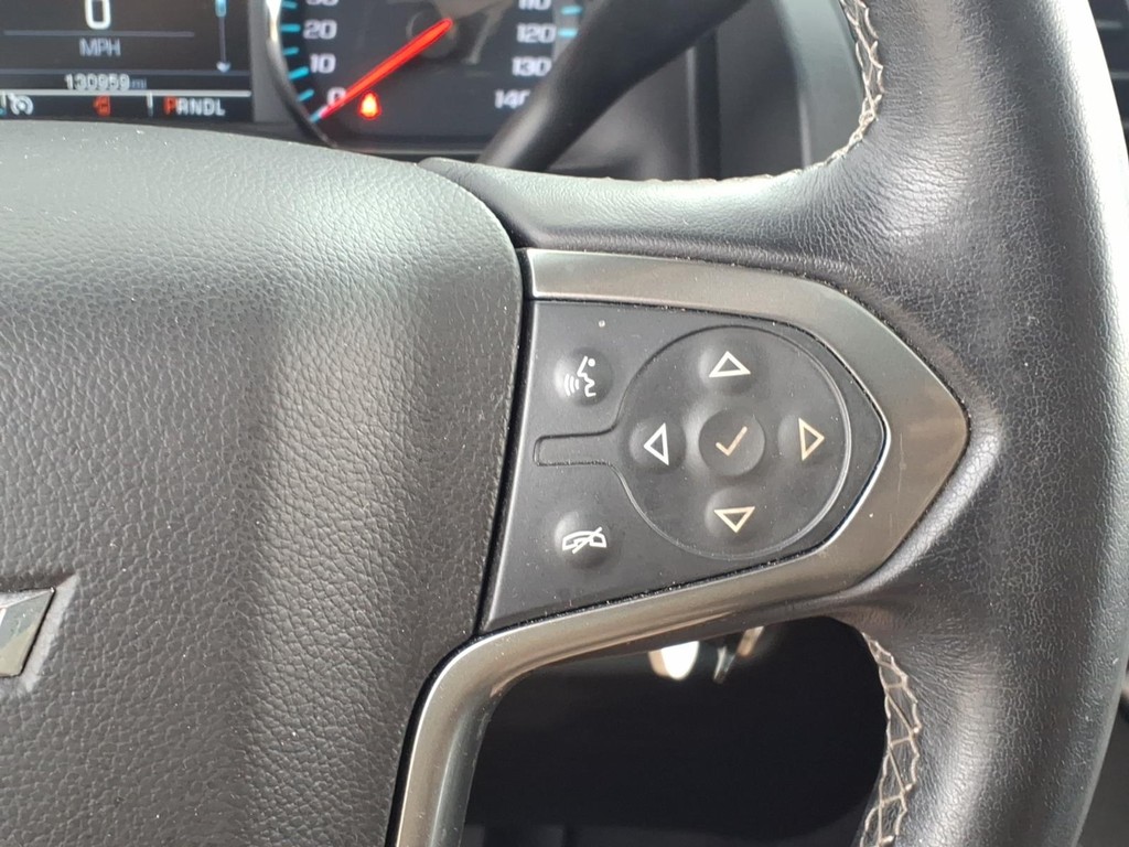 Chevrolet Tahoe Vehicle Full-screen Gallery Image 17