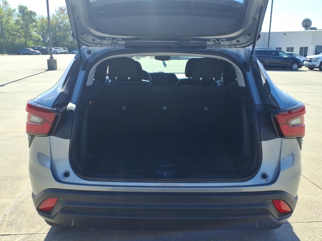 Chevrolet Trax Vehicle Full-screen Gallery Image 5