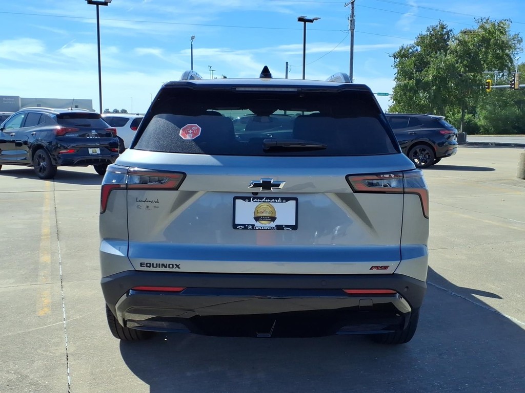 Chevrolet Equinox Vehicle Full-screen Gallery Image 4