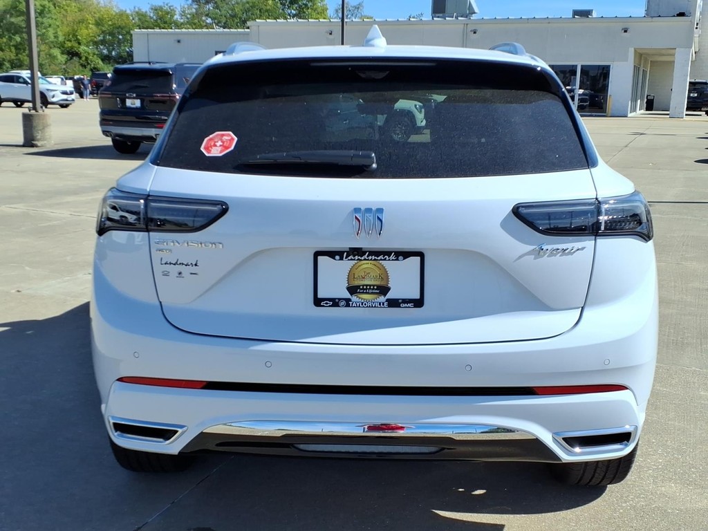 Buick Envision Vehicle Full-screen Gallery Image 4