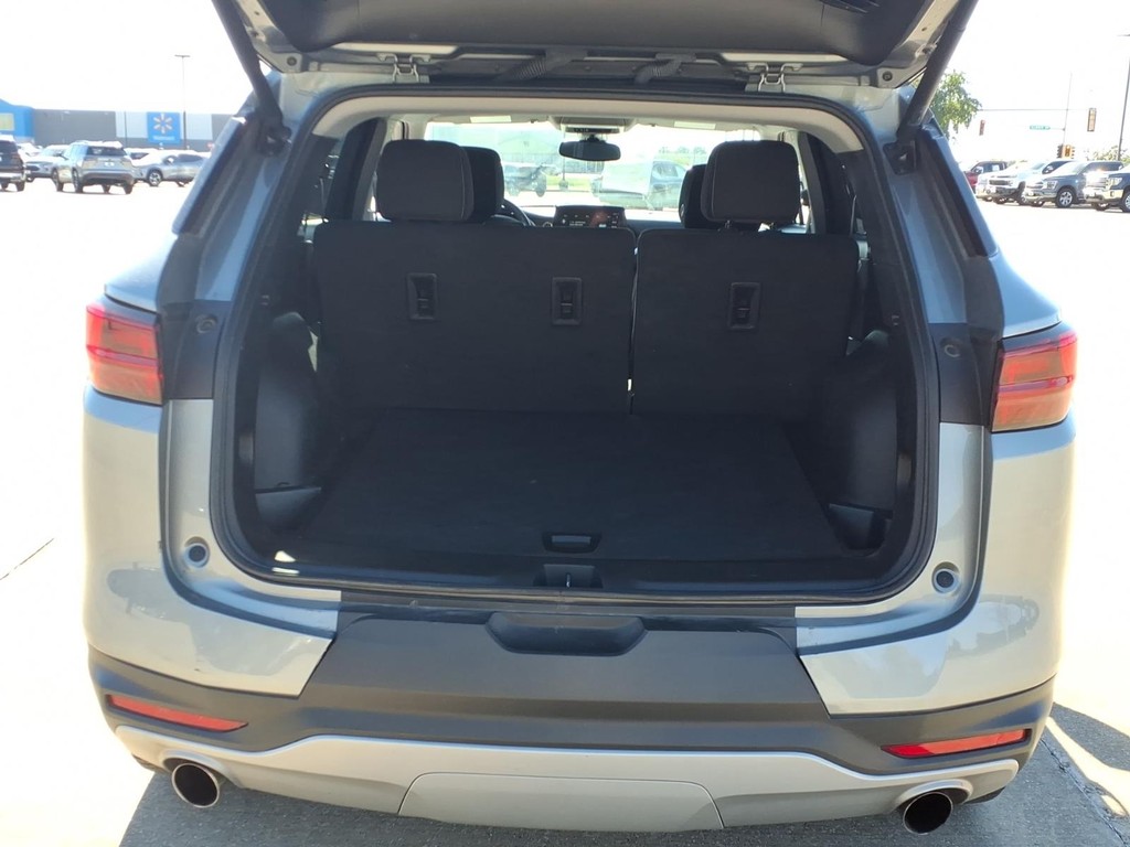 Chevrolet Blazer Vehicle Full-screen Gallery Image 05