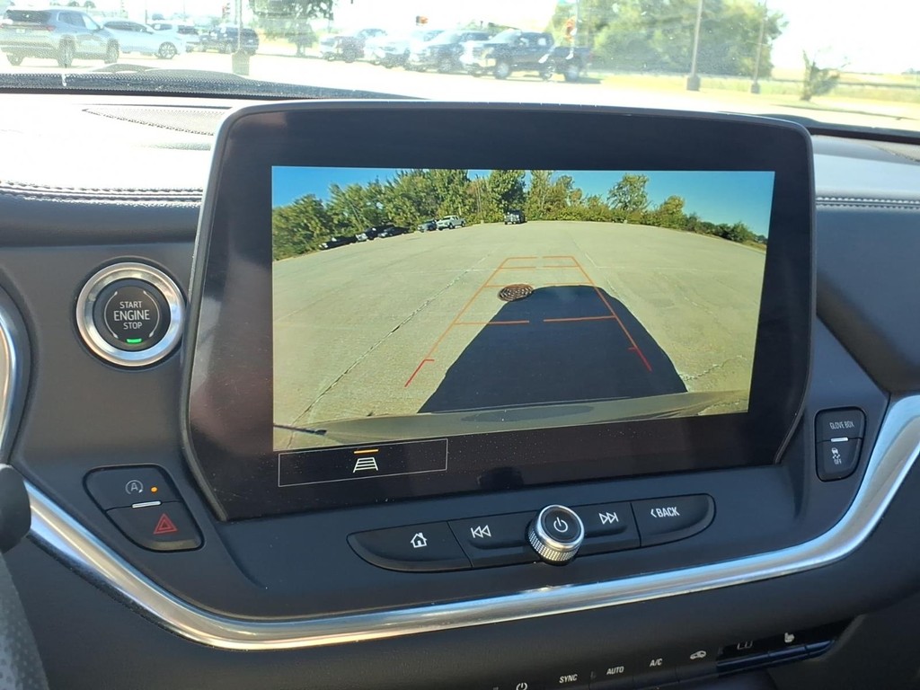 Chevrolet Blazer Vehicle Full-screen Gallery Image 13