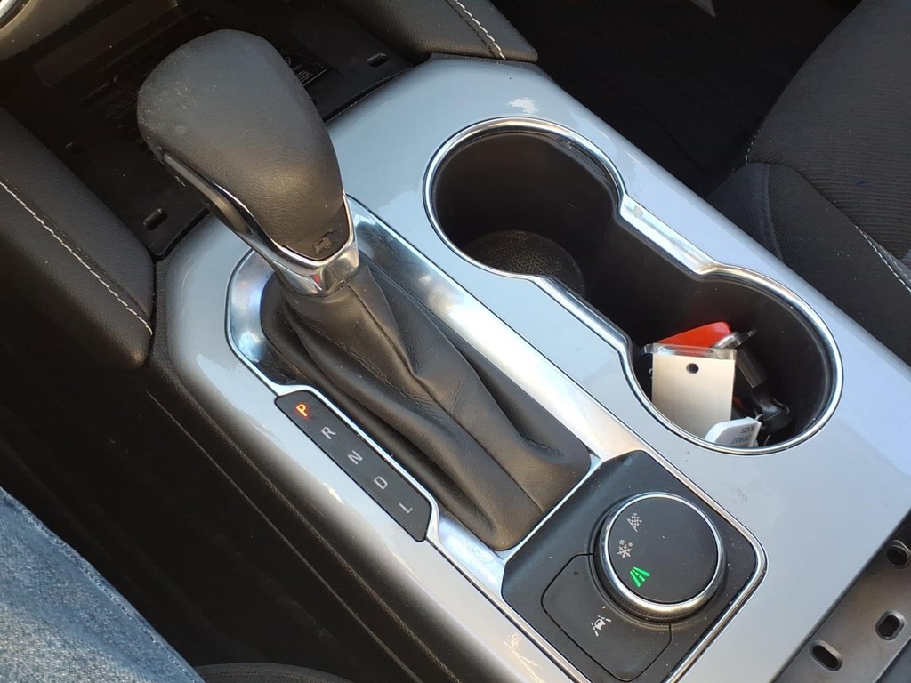 Chevrolet Blazer Vehicle Full-screen Gallery Image 15