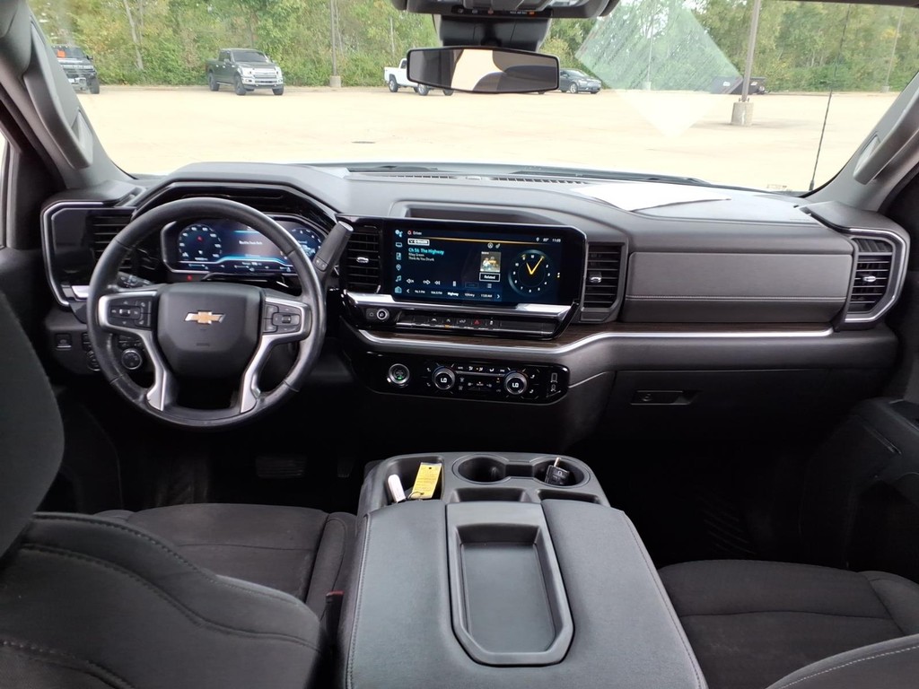 Chevrolet Silverado 1500 Vehicle Full-screen Gallery Image 07