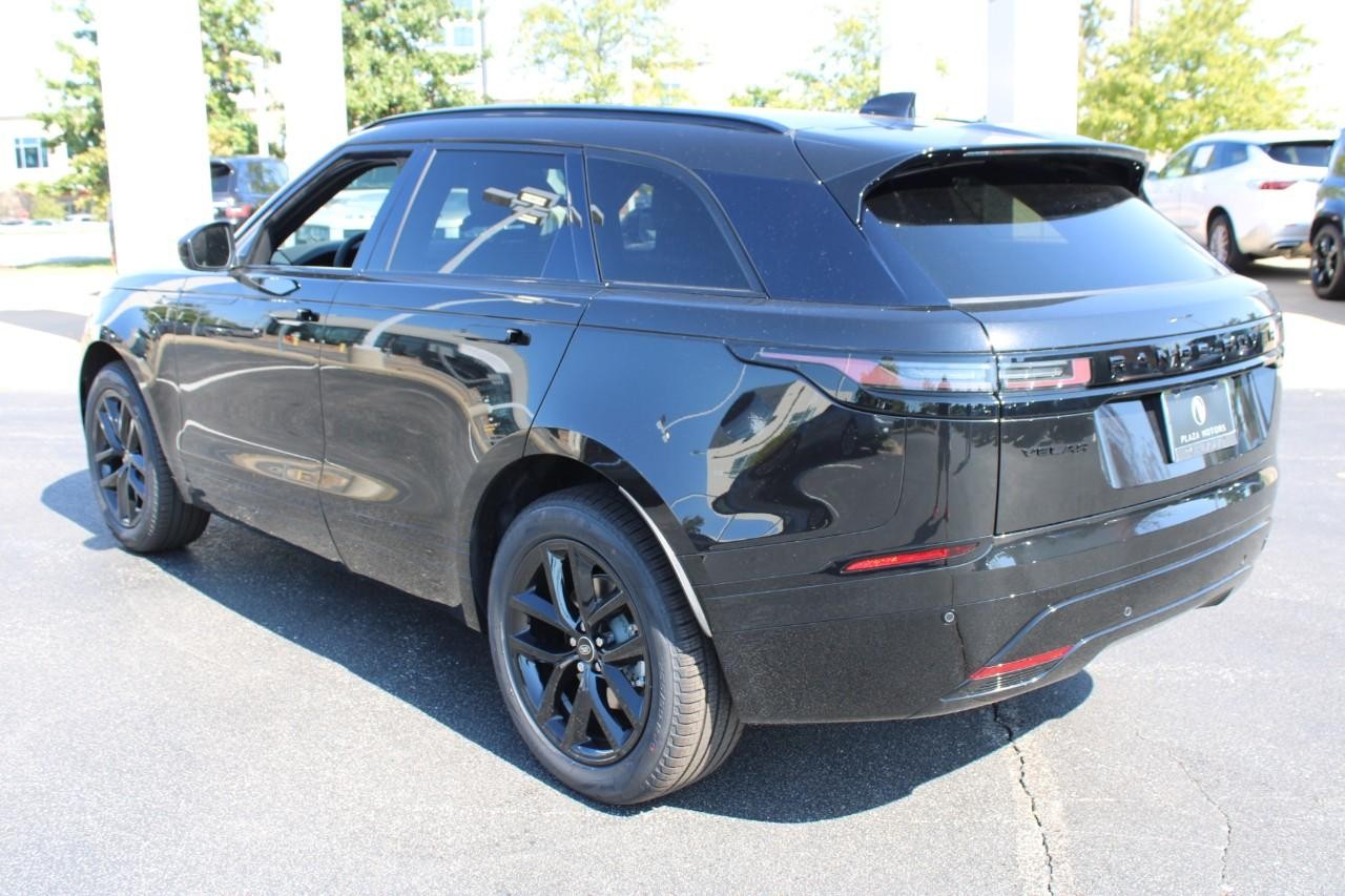 Land Rover Range Rover Velar Vehicle Full-screen Gallery Image 3