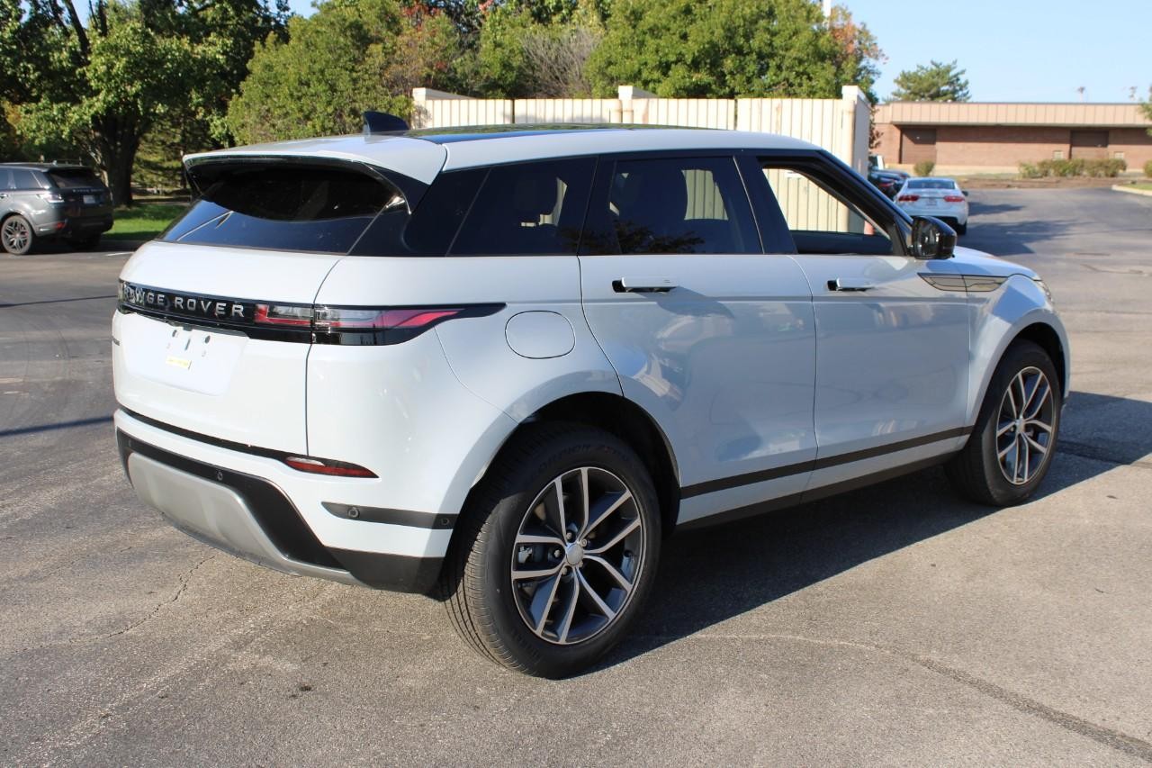 Land Rover Range Rover Evoque Vehicle Full-screen Gallery Image 4