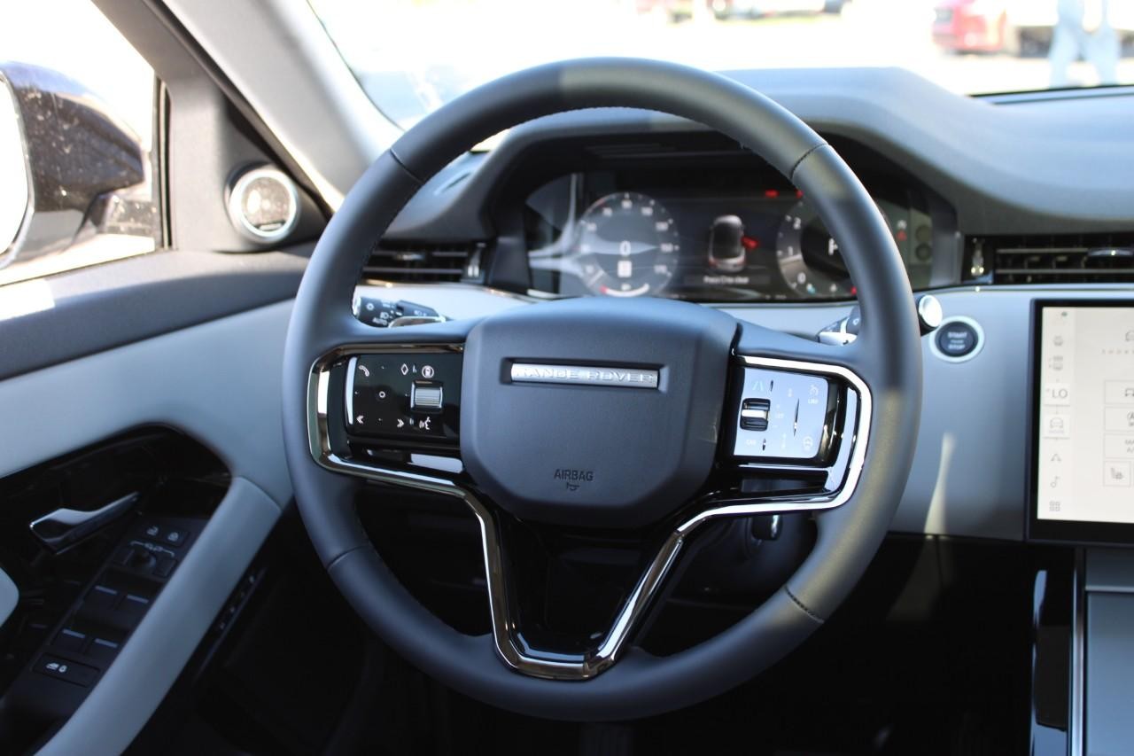 Land Rover Range Rover Evoque Vehicle Full-screen Gallery Image 15