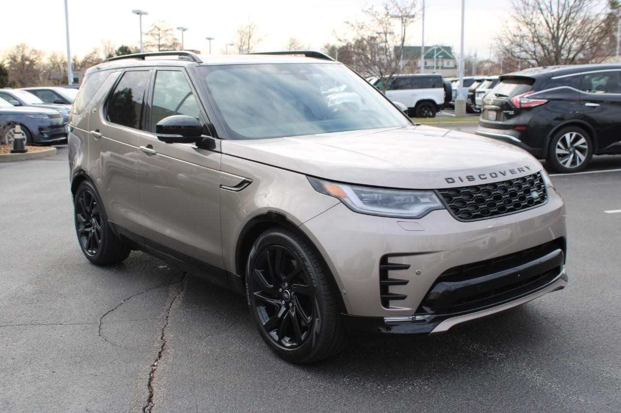 Land Rover Discovery Vehicle Full-screen Gallery Image 6