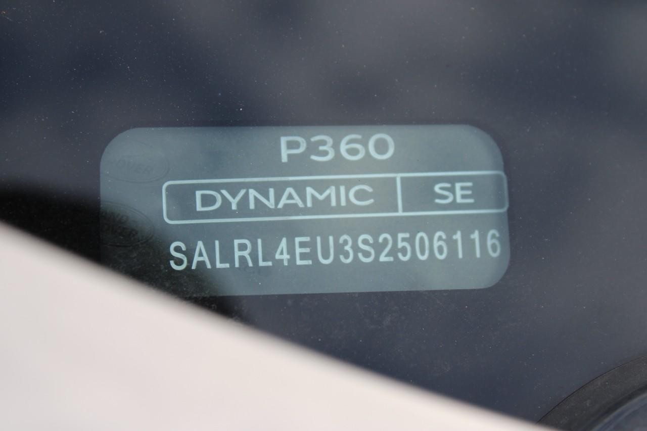 Land Rover Discovery Vehicle Full-screen Gallery Image 37