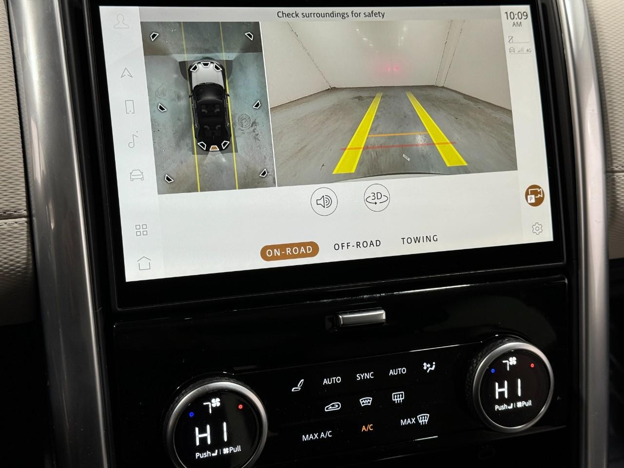 Land Rover Discovery Vehicle Full-screen Gallery Image 35