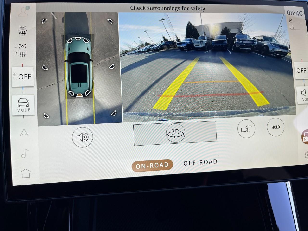 Land Rover Range Rover Sport Vehicle Full-screen Gallery Image 26