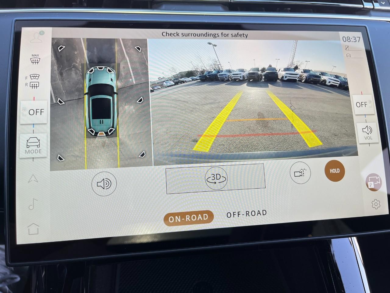 Land Rover Range Rover Sport Vehicle Full-screen Gallery Image 26