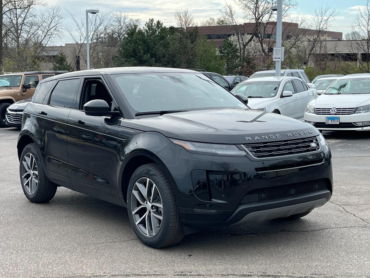 Land Rover Range Rover Evoque Vehicle Full-screen Gallery Image 7