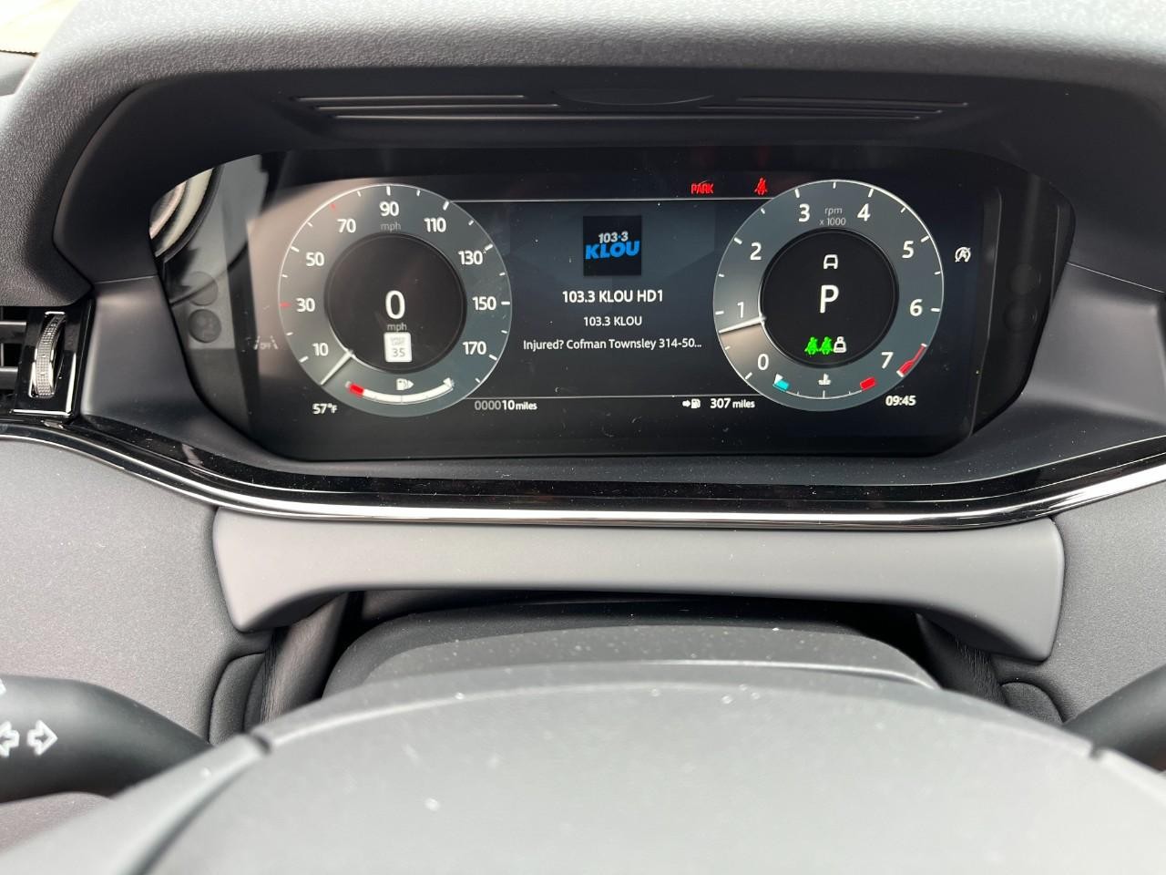 Land Rover Range Rover Evoque Vehicle Full-screen Gallery Image 25