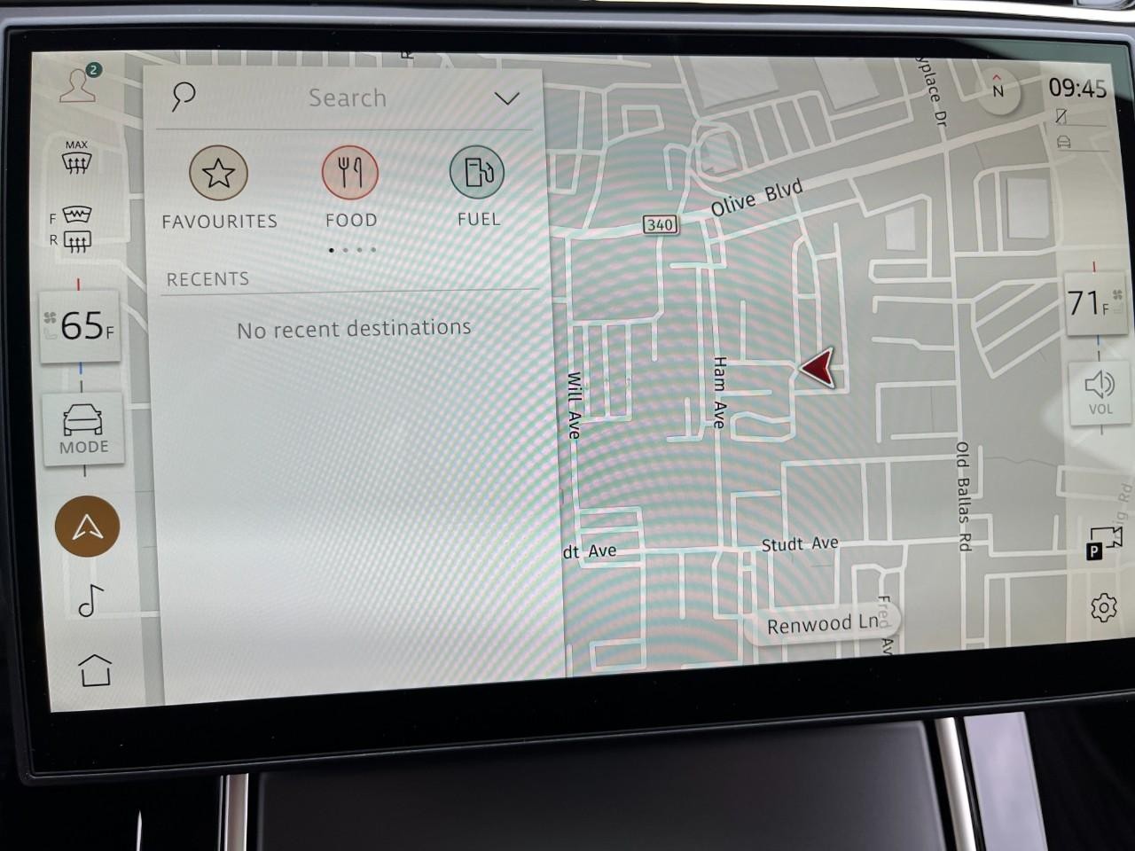 Land Rover Range Rover Evoque Vehicle Full-screen Gallery Image 26