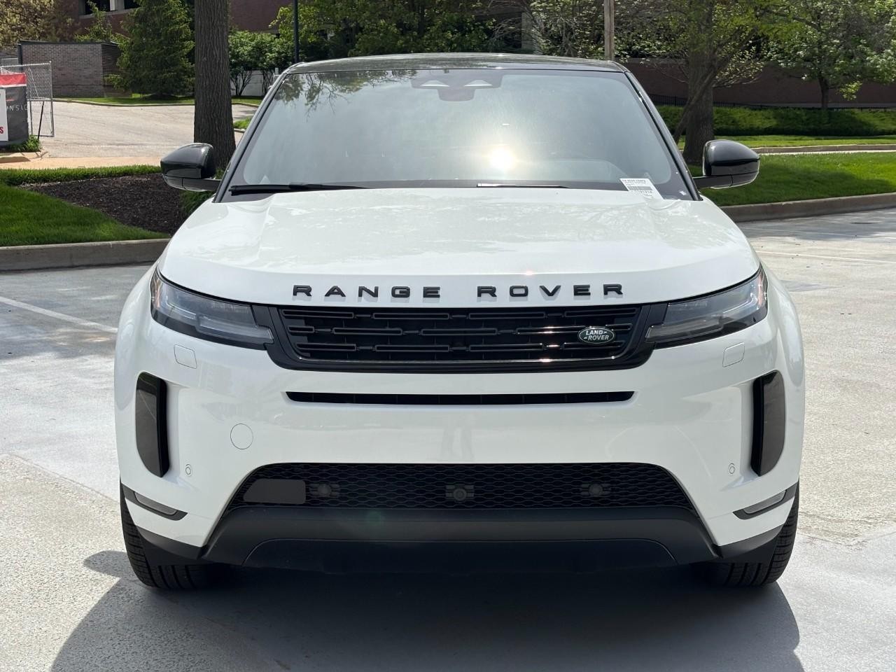 Land Rover Range Rover Evoque Vehicle Full-screen Gallery Image 8