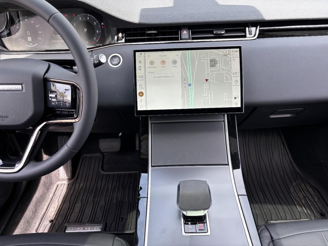 Land Rover Range Rover Evoque Vehicle Full-screen Gallery Image 17